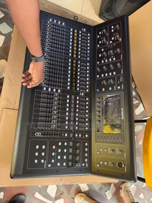 Midas M32 Live Digital Mixer.