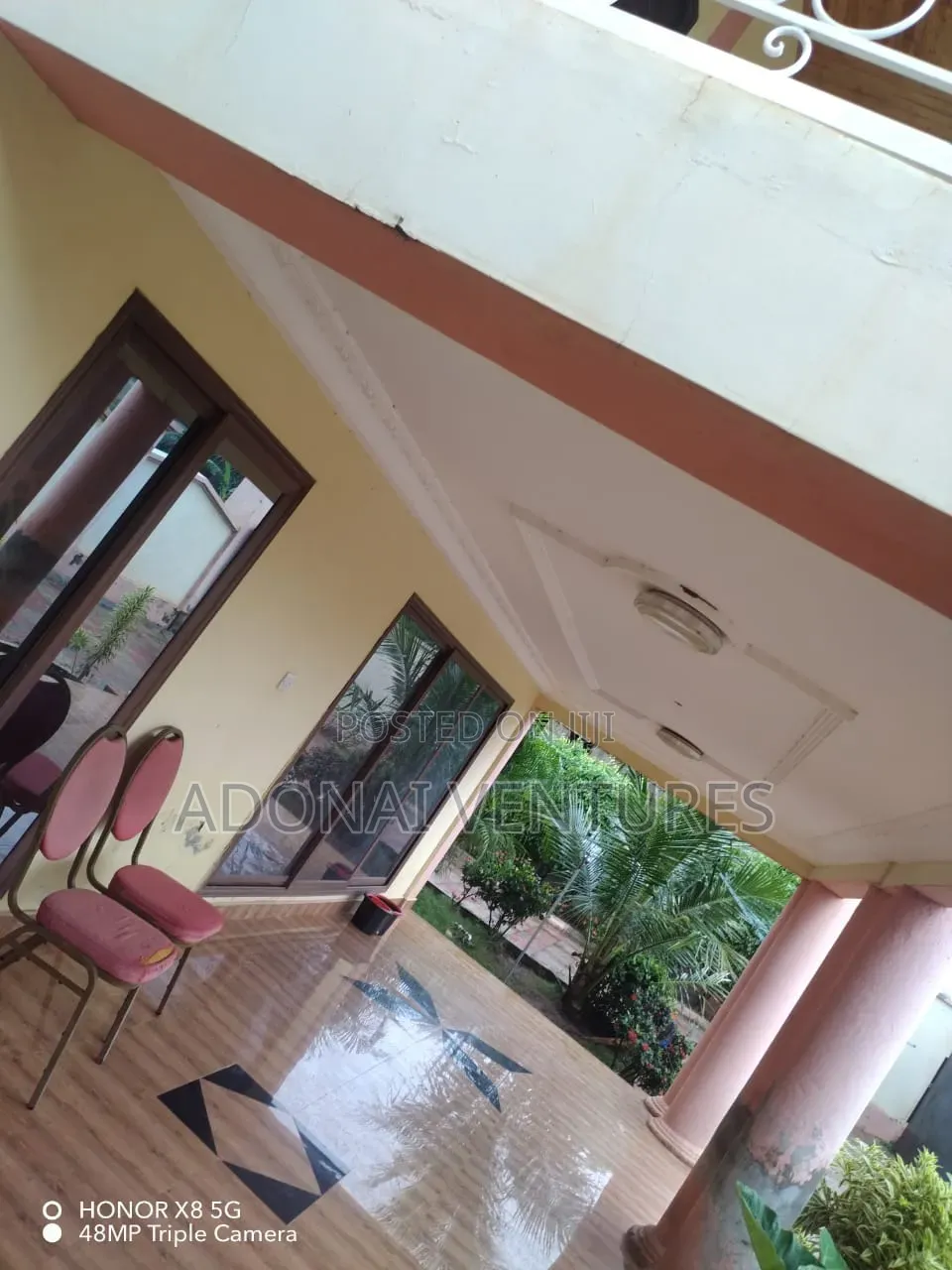 7bdrm House in Tech Anwomaso, Kumasi Metropolitan for sale