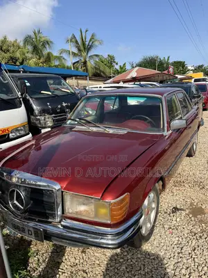 Mercedes-Benz S-Class 1989 Red