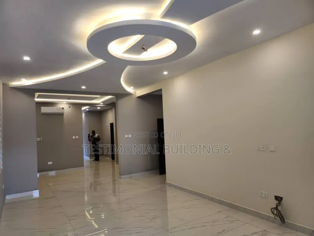 4bdrm House in Testimonial Building, Police Station for sale