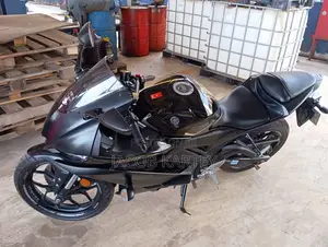 Yamaha YZF-R 2022 Black