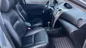 Toyota Belta 2011 Gray