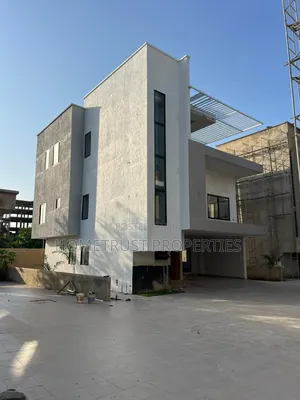 4bdrm Duplex in Cantonment, US Embassy Area for sale