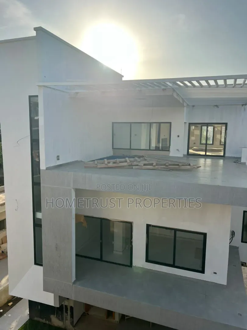 4bdrm Duplex in Cantonment, US Embassy Area for sale