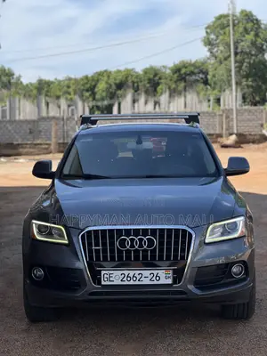 Audi Q5 2.0T Premium AWD quattro 2016 Gray