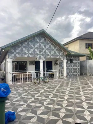 5bdrm House in Abease Amasaman,, Ga West Municipal for sale