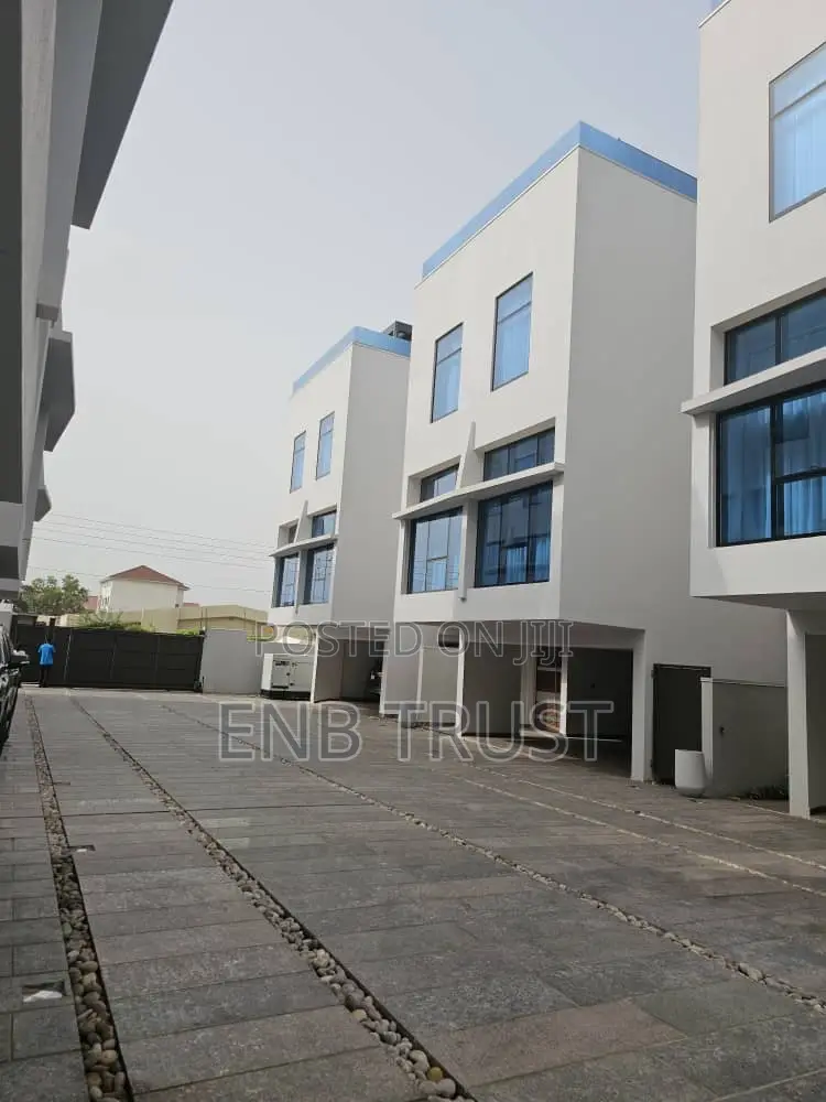 Furnished 4bdrm Duplex in East Legon, A&C Mall Area for rent