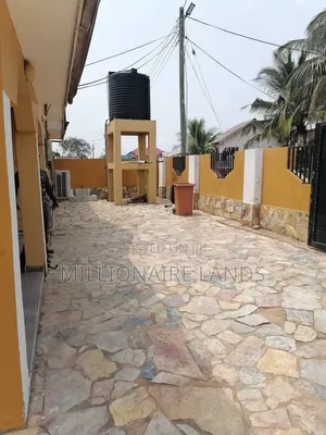 3bdrm House in Adjen Kotoku, Ga West Municipal for sale