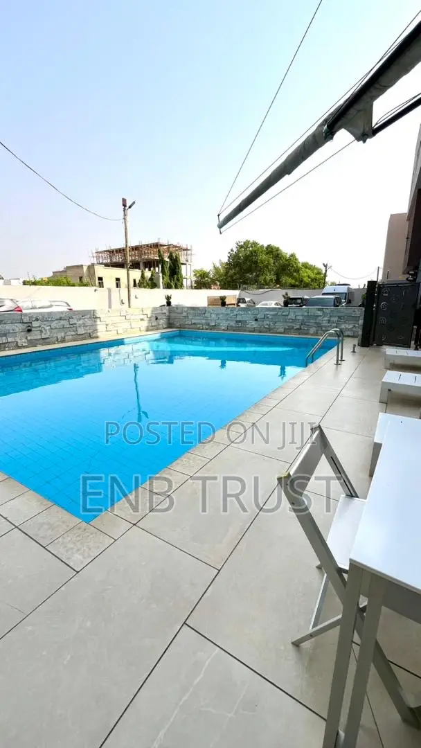 Furnished 4bdrm Townhouse / Terrace in East Legon, A&C Mall Area