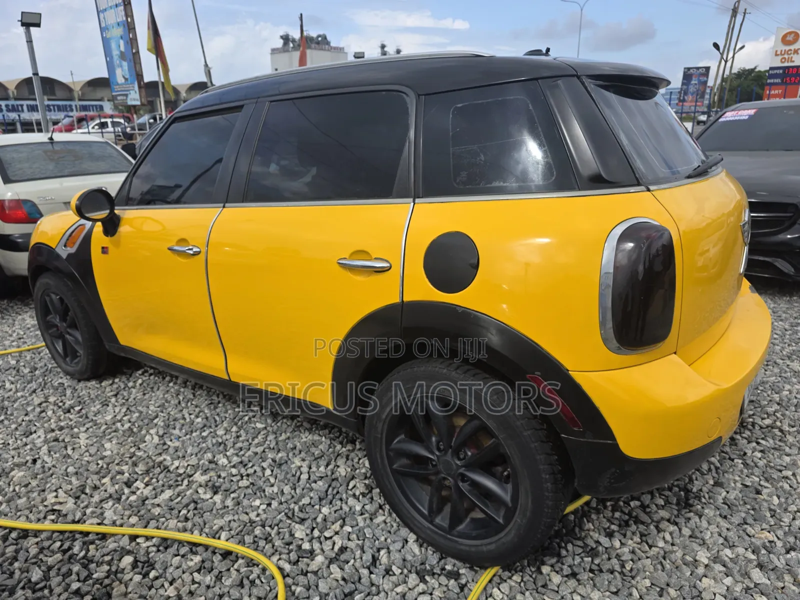 Mini Cooper S 2013 Yellow