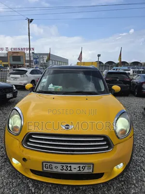Mini Cooper S 2013 Yellow