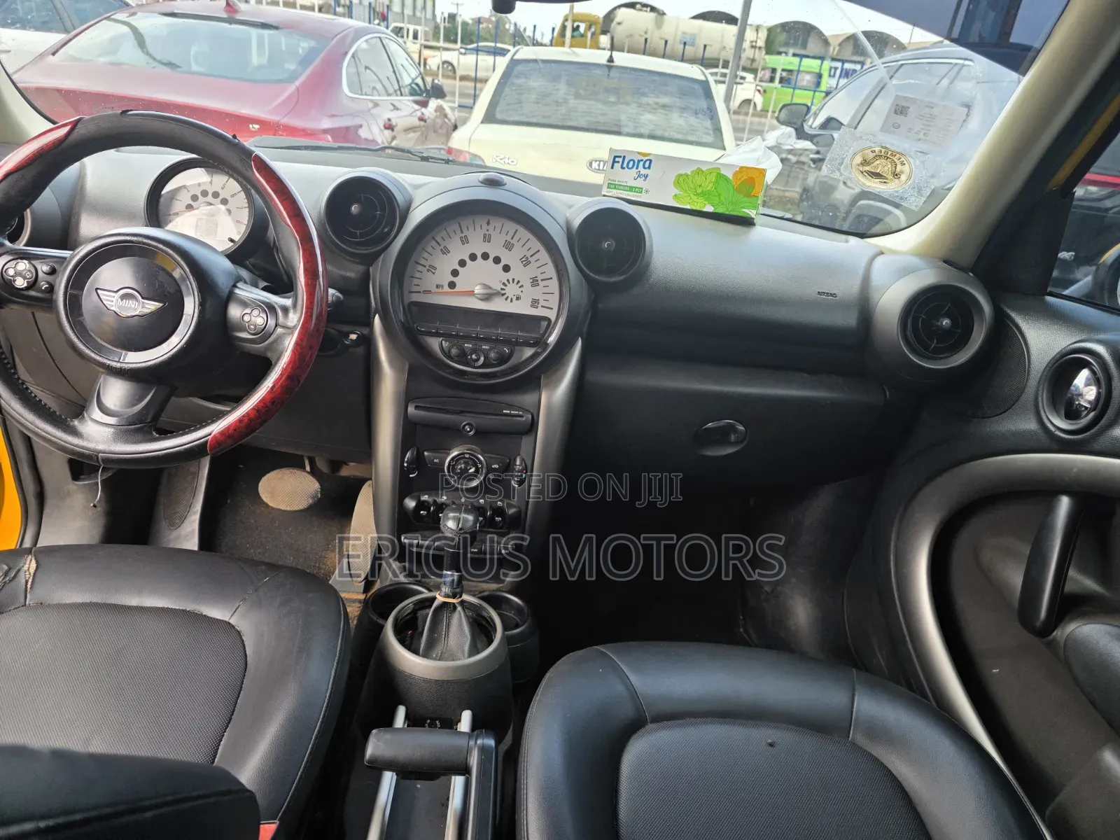 Mini Cooper S 2013 Yellow