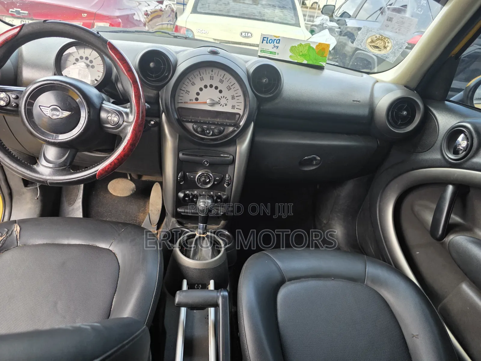 Mini Cooper S 2013 Yellow