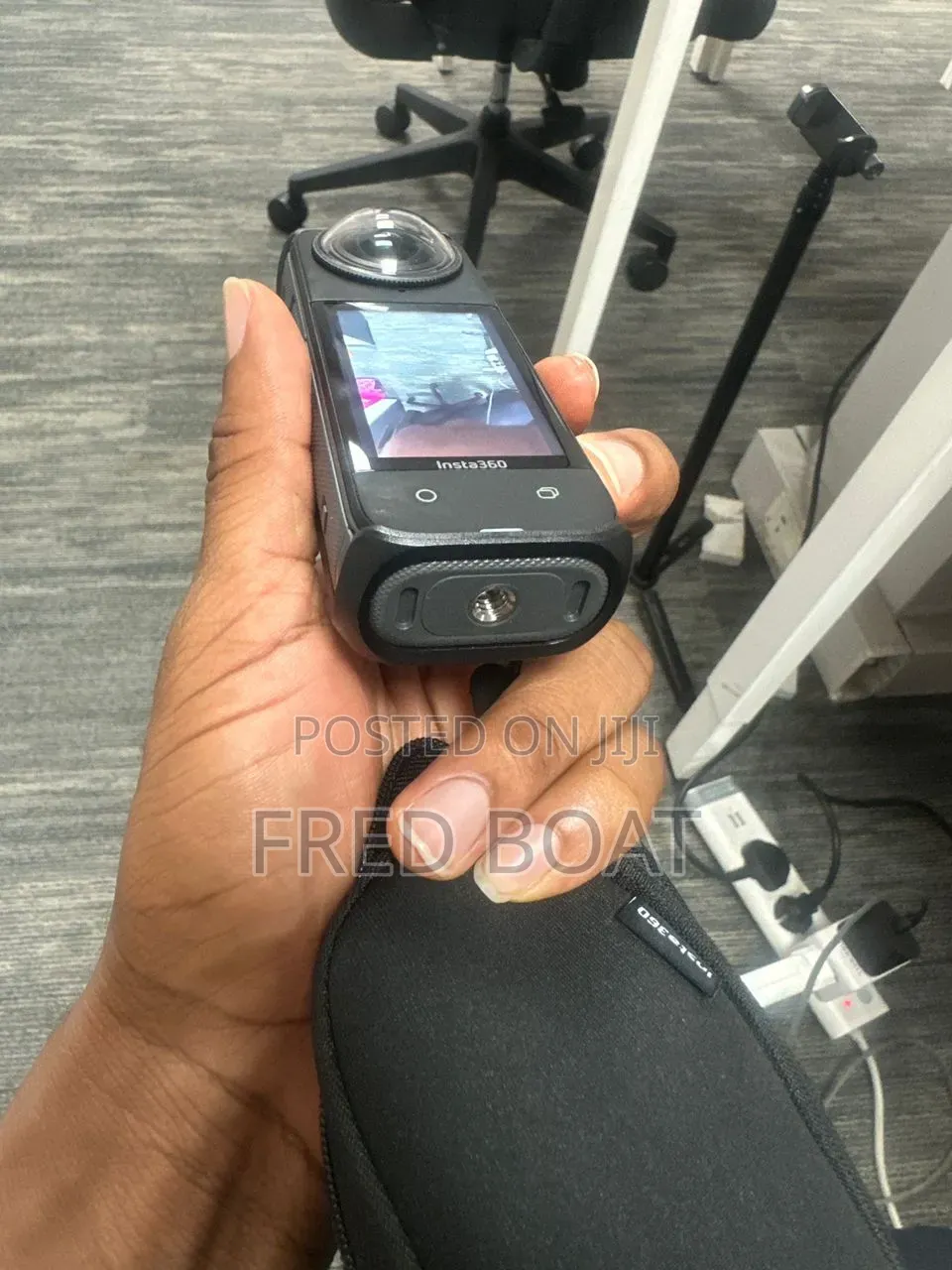 Insta360 X4