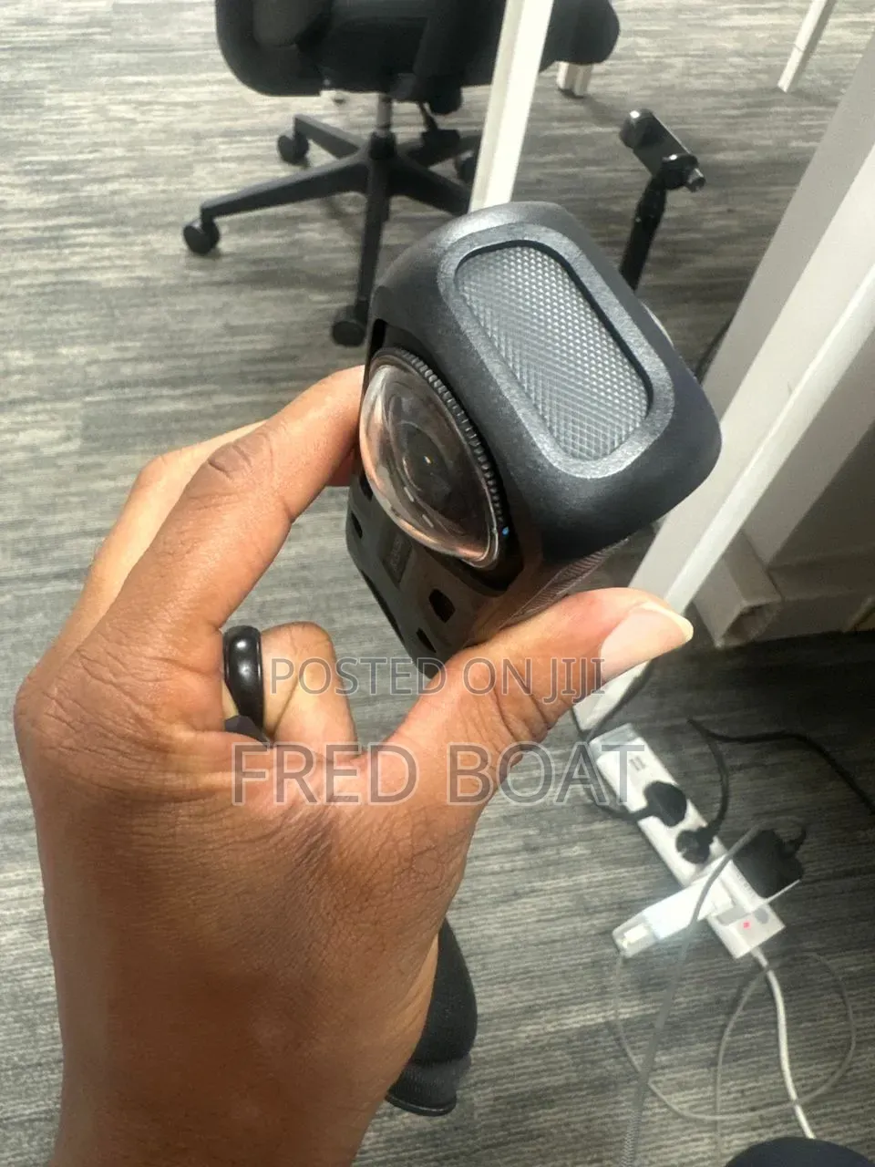 Insta360 X4