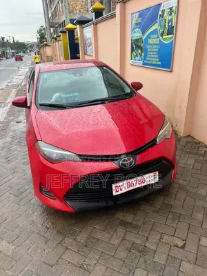 Toyota Corolla LE Eco (1.8L 4cyl 2A) 2019 Red