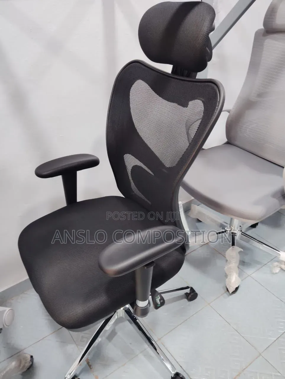 Relaxable Manager's Swivel