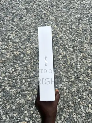 New Apple iPad Pro 11 (2025) 256 GB Black