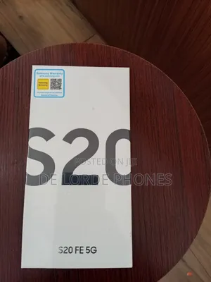 New Samsung Galaxy S20 FE 128 GB Blue