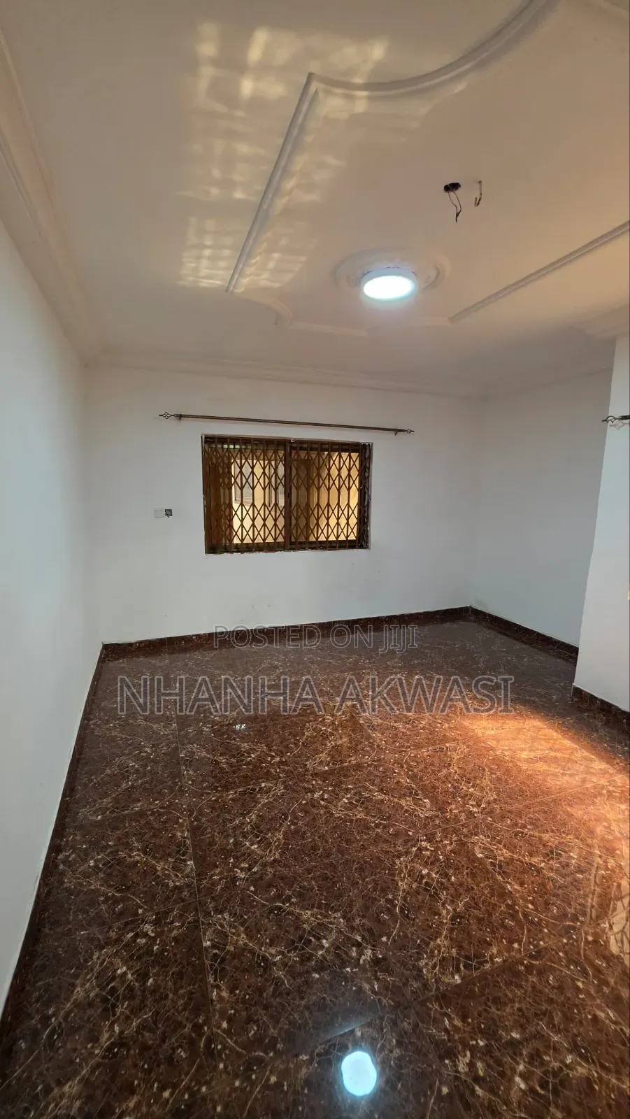 3bdrm Apartment in Klagon Police, Sakumono for rent