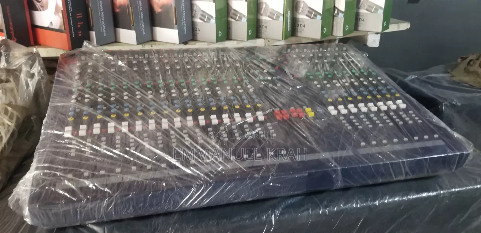 Soundcraft Mixer