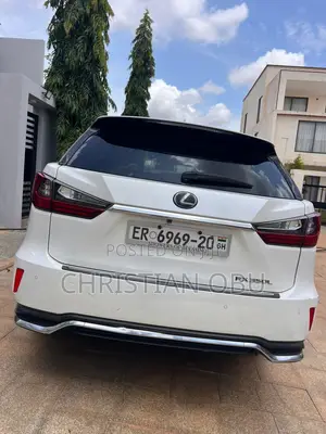 Lexus LX 2019 White