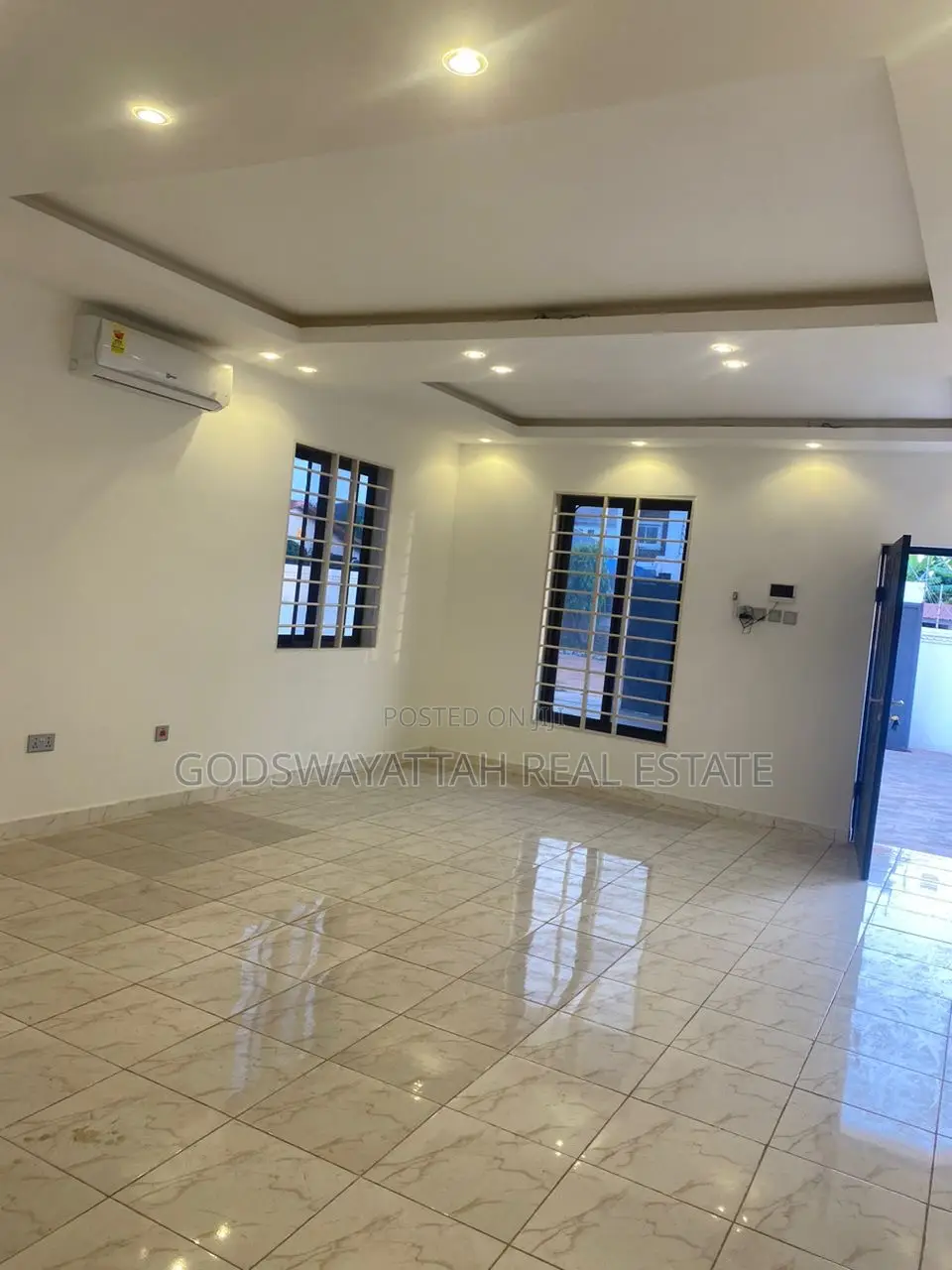 4bdrm House in East Legon, Adjiriganor for rent