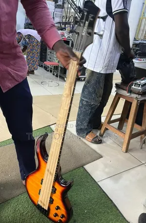 Givson Active Bass Guitar (5strings)