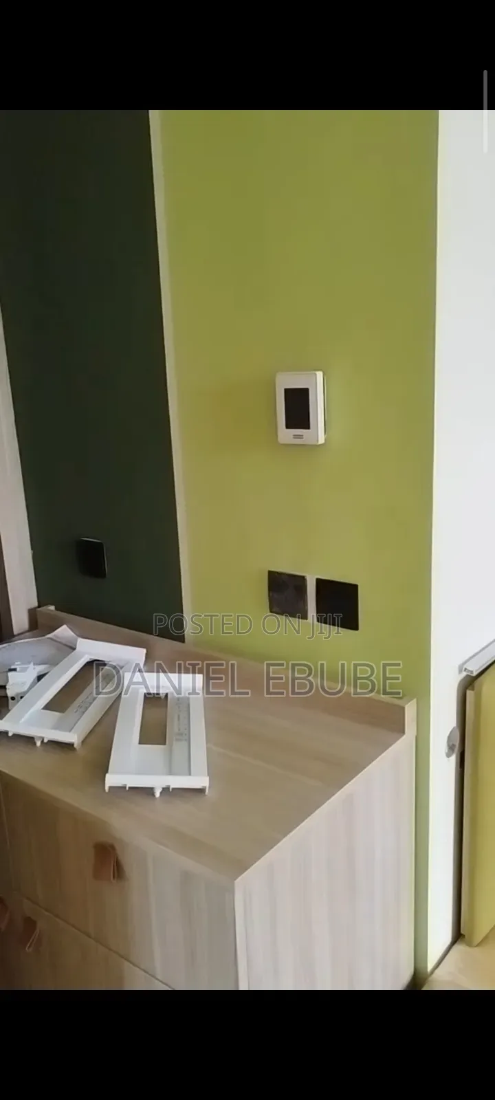 Electrician, Technician
