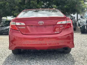 Toyota Camry SE 4dr Sedan w/Prod. End 11/13 (3.5L 6cyl 6A) 2014 Red