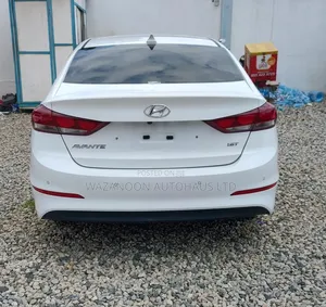 Hyundai Avante 2017 White