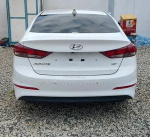 Hyundai Avante 2017 White