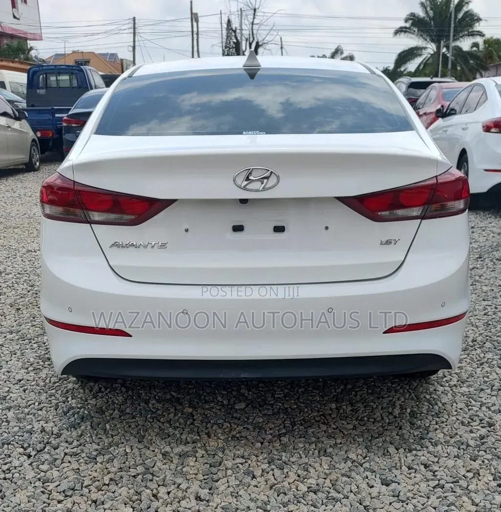 Hyundai Avante 2017 White