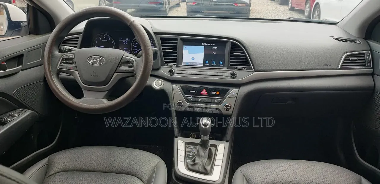 Hyundai Avante 2017 White