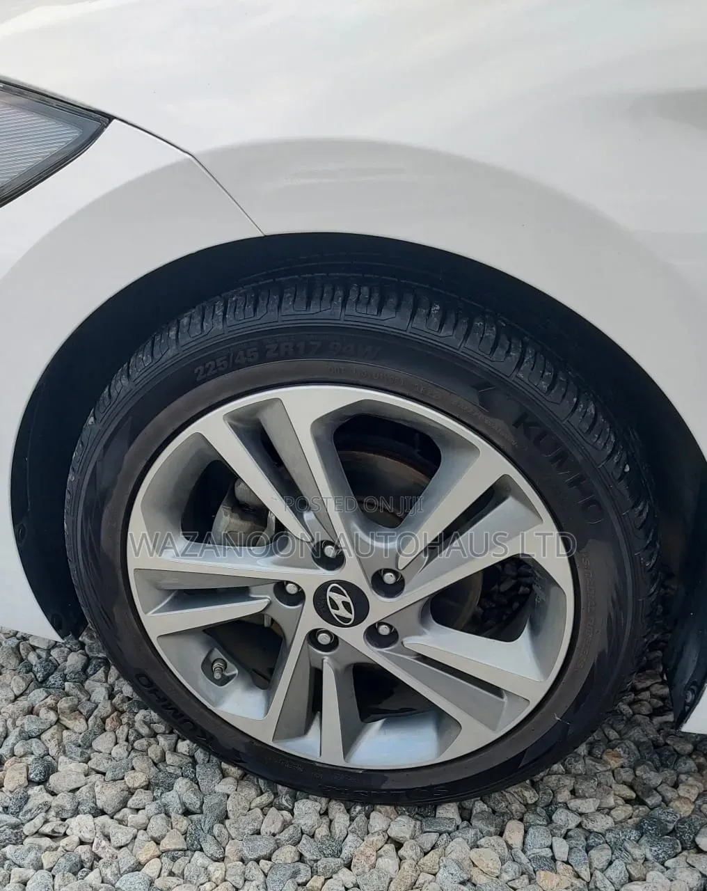 Hyundai Avante 2017 White