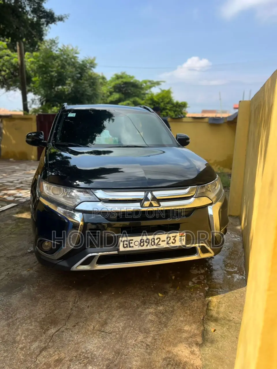 Mitsubishi Outlander SEL FWD 2018 Black