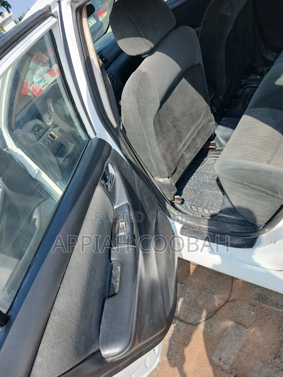 Toyota Corolla 2007 White