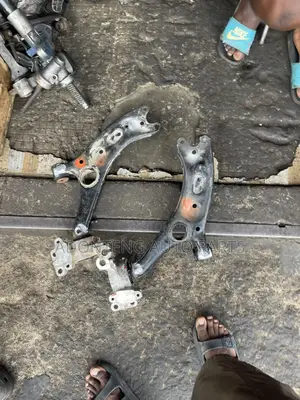 Honda Cr-v 2017,2018,2019,2020,2021,2022 Lower Arm