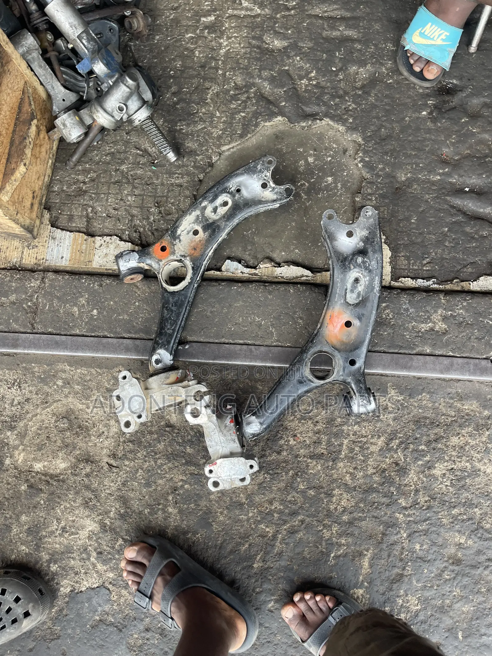 Honda Cr-v 2017,2018,2019,2020,2021,2022 Lower Arm