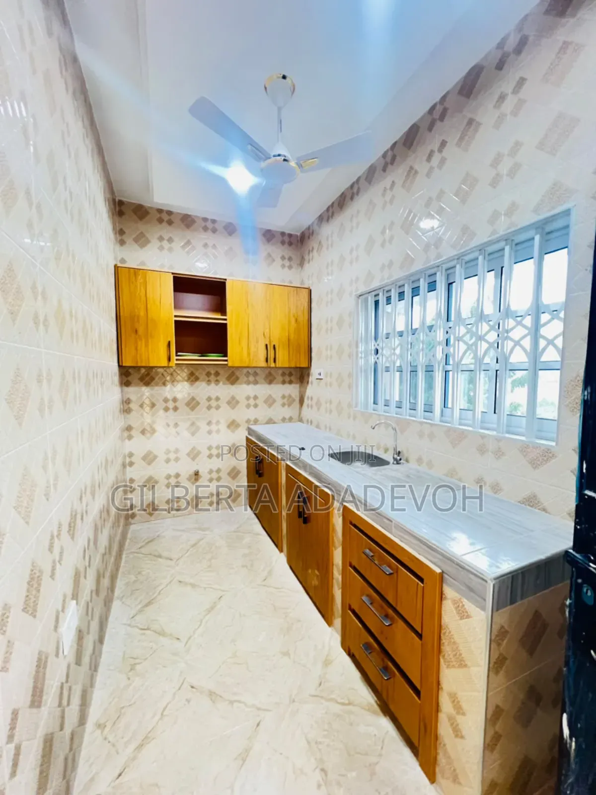 2bdrm Apartment in Borga Homes, Danfa for rent