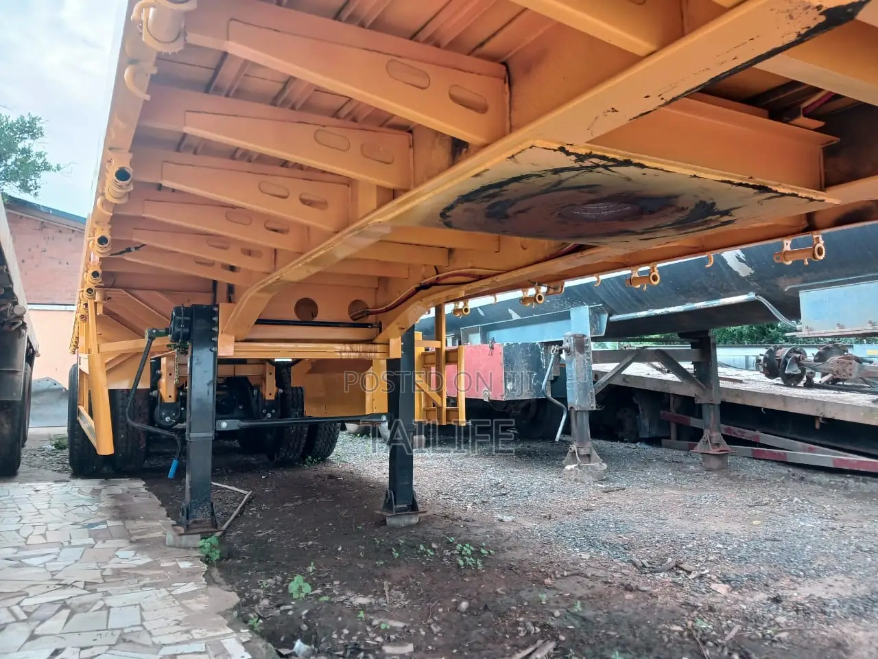 Flatbed Trailer Brand New 4 Axle – Front Lift Axle, Heavy Duty (Tema)