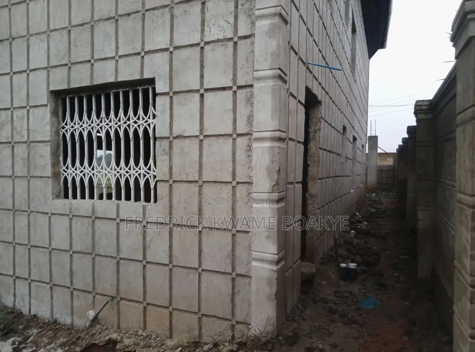 5bdrm House in Brother K Estate, Kumasi Metropolitan for sale