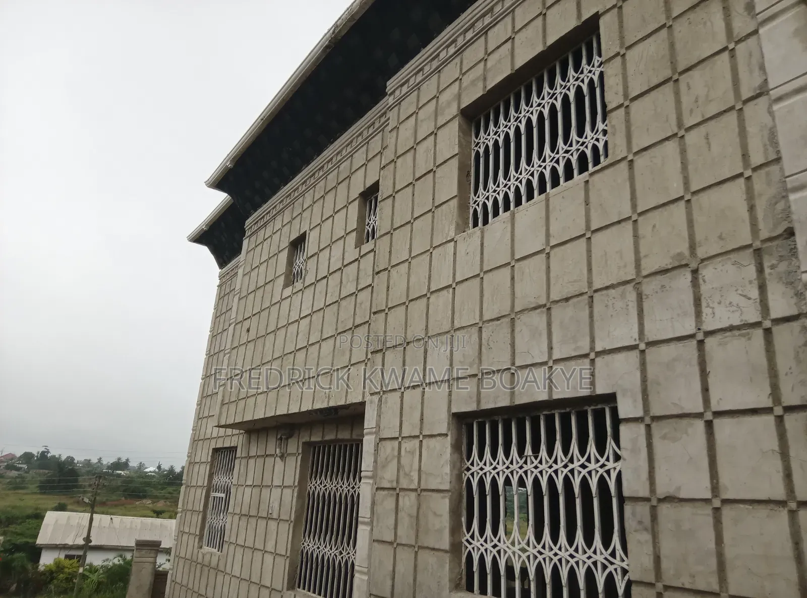 5bdrm House in Brother K Estate, Kumasi Metropolitan for sale