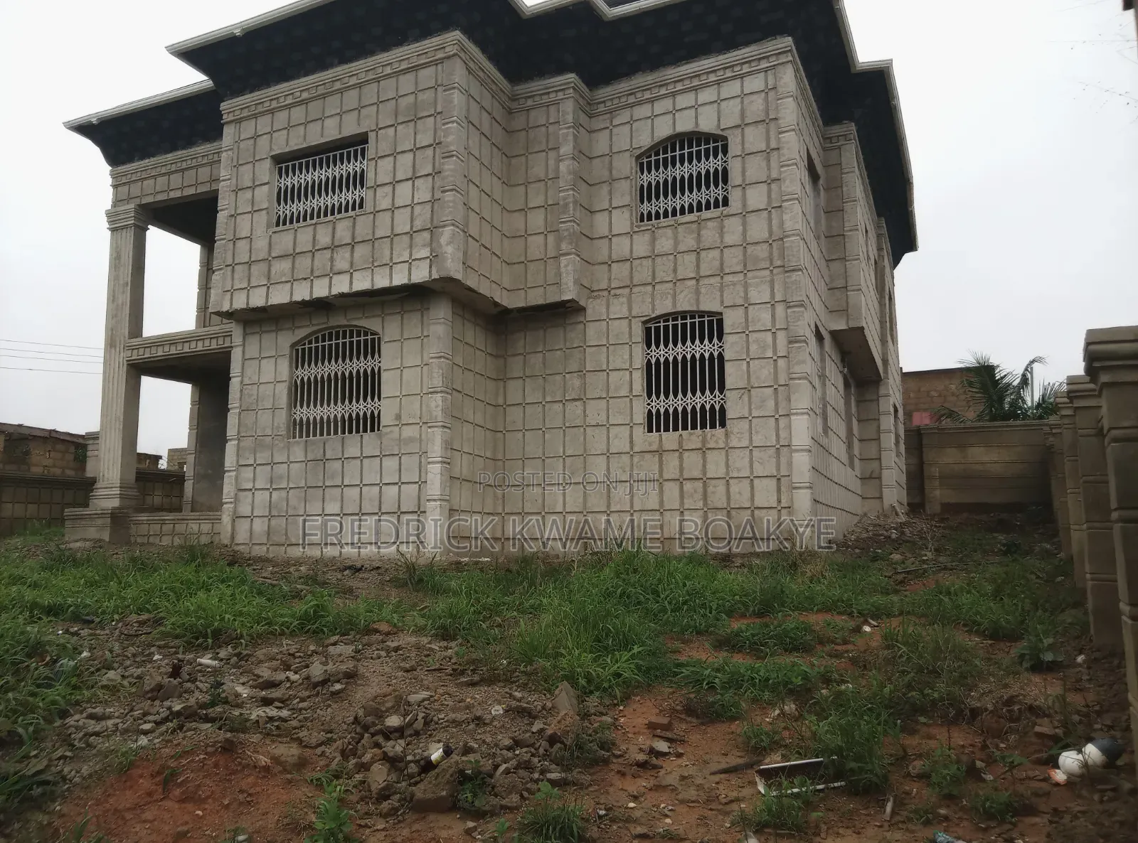 5bdrm House in Brother K Estate, Kumasi Metropolitan for sale