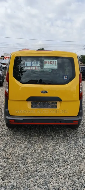 Ford Transit Connect 2016 Yellow