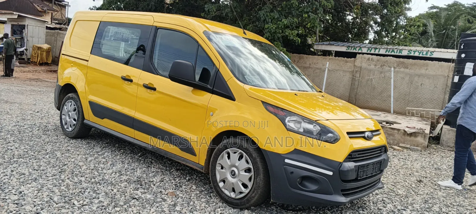 Ford Transit Connect 2016 Yellow