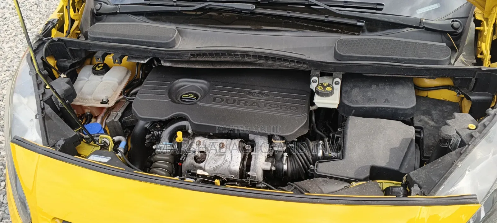 Ford Transit Connect 2016 Yellow
