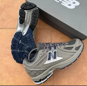 Original New Balance 1906 Castle Rock/Charcoal Gray
