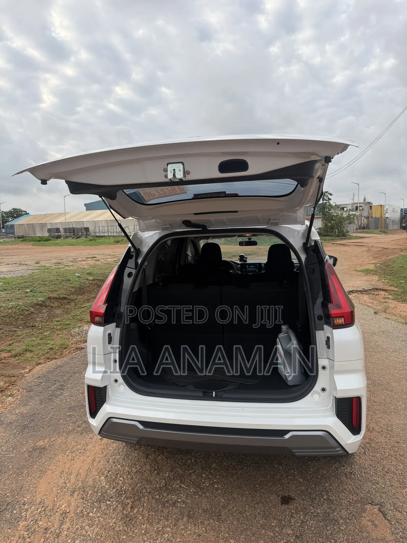 New Mitsubishi Xpander Premium 2024 White