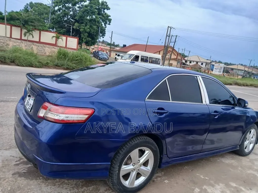 Toyota Camry 2009 Blue